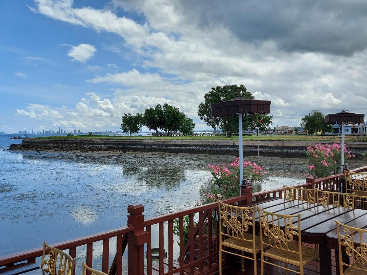 Ruan Talay Bangsaray Chonburi Exterior photo