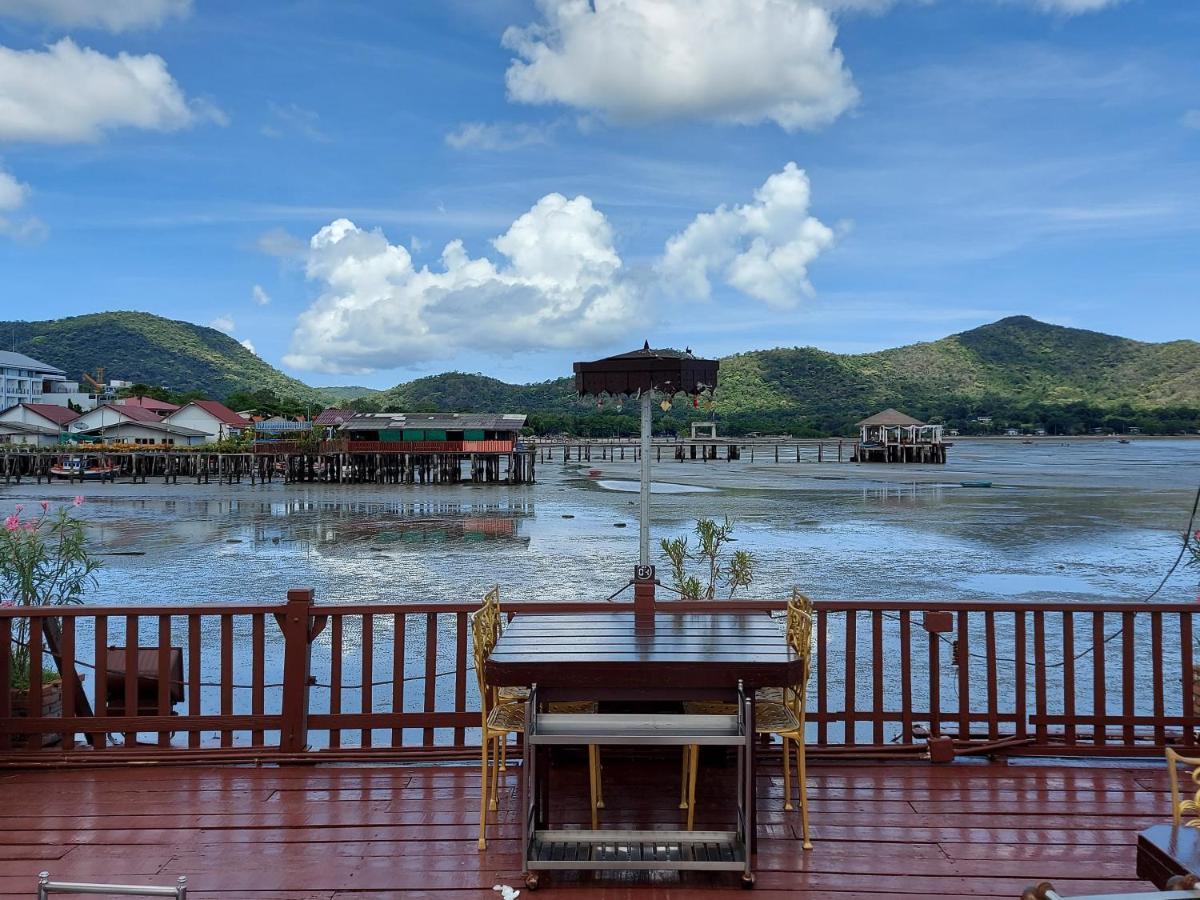 Ruan Talay Bangsaray Chonburi Exterior photo